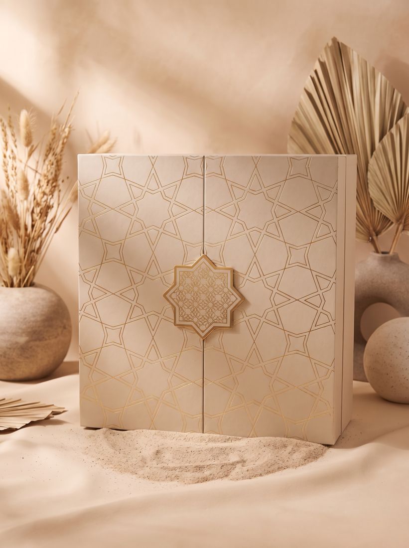Gold Edition box closed, with gold-foil star pattern